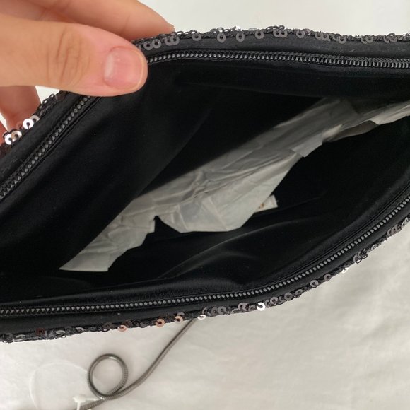 Franchi beaded a-symmetrical black silver clutch - Picture 10 of 12